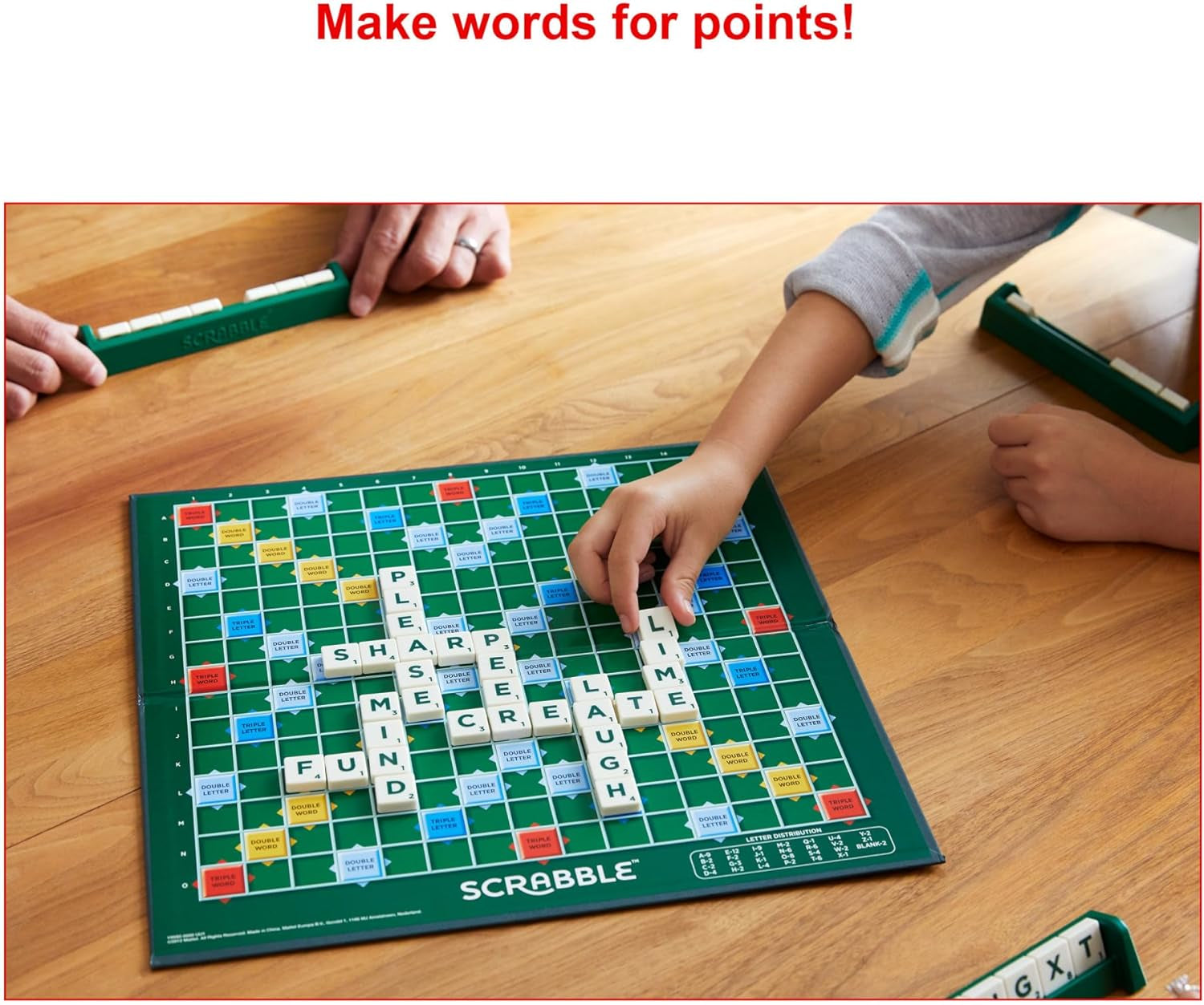 Classic Scrabble, Original Crossword Board Game, English Version, Family Board Game for Adults and Kids, Word Game for 2 to 4 Players, Ages 10 and Up, Y9592