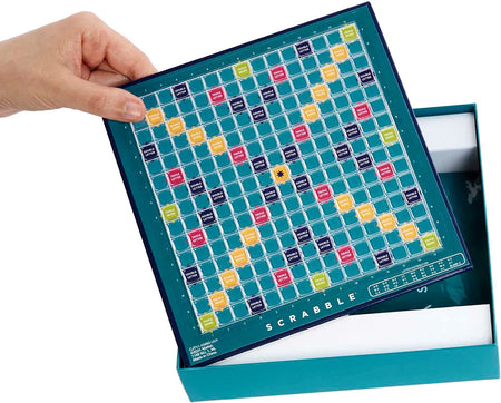 Scrabble Travel Game, Portable and Compact, 2-4 Players, Includes Playing Board, 4 Racks, 100 Letter Tiles, a Tile Bag, and Rules, 10Y+, Cjt11(Packaging May Vary)